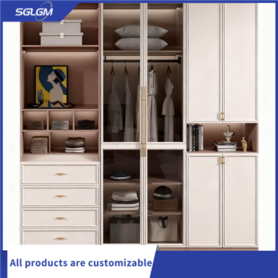 ארונות בגדים מצוידים